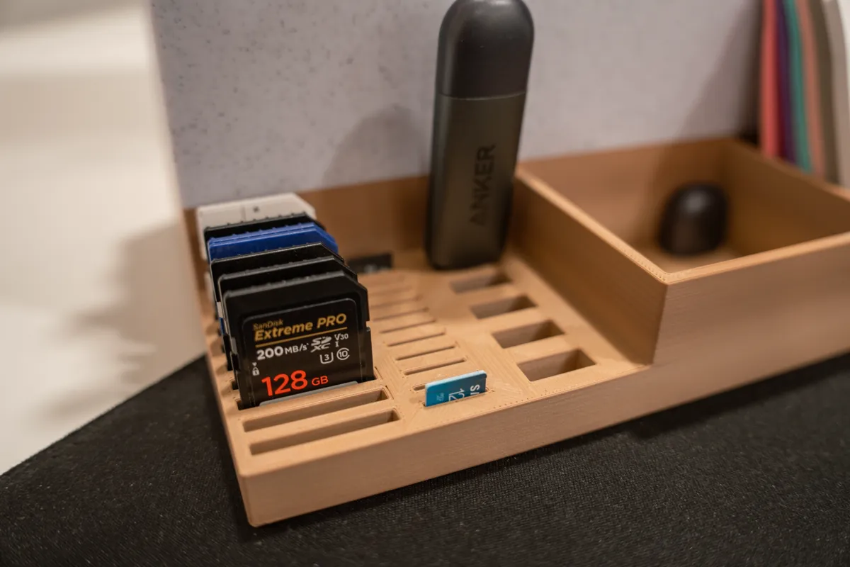 Desk organizer - Simple with SD cards slots, photo 2 of 4 - Desk organizer - Simple with SD cards slots Household