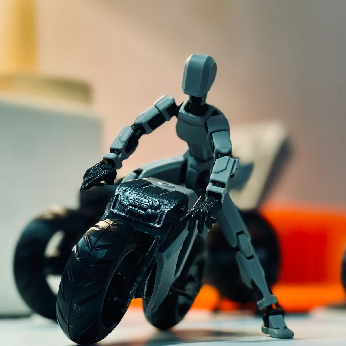 V-VEH-002 Futuristic Electric Motorcycle V2, photo 4 of 4 - V-VEH-002 Futuristic Electric Motorcycle V2 Car & Vehicle