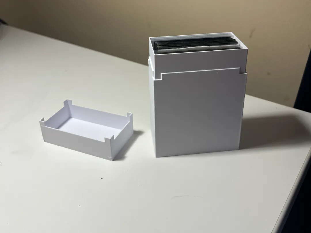 Yu-gi-oh deck box