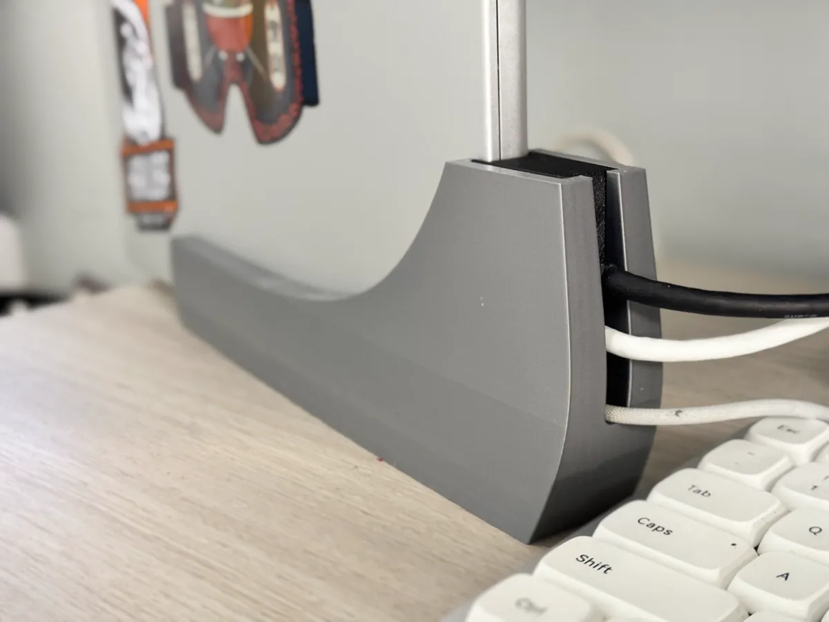 Macbook Pro 16in Docking Station Stand