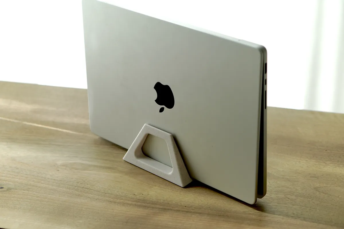 Vertical Macbook Stand, photo 3 of 4 - Vertical Macbook Stand Mobile & Device Accessories
