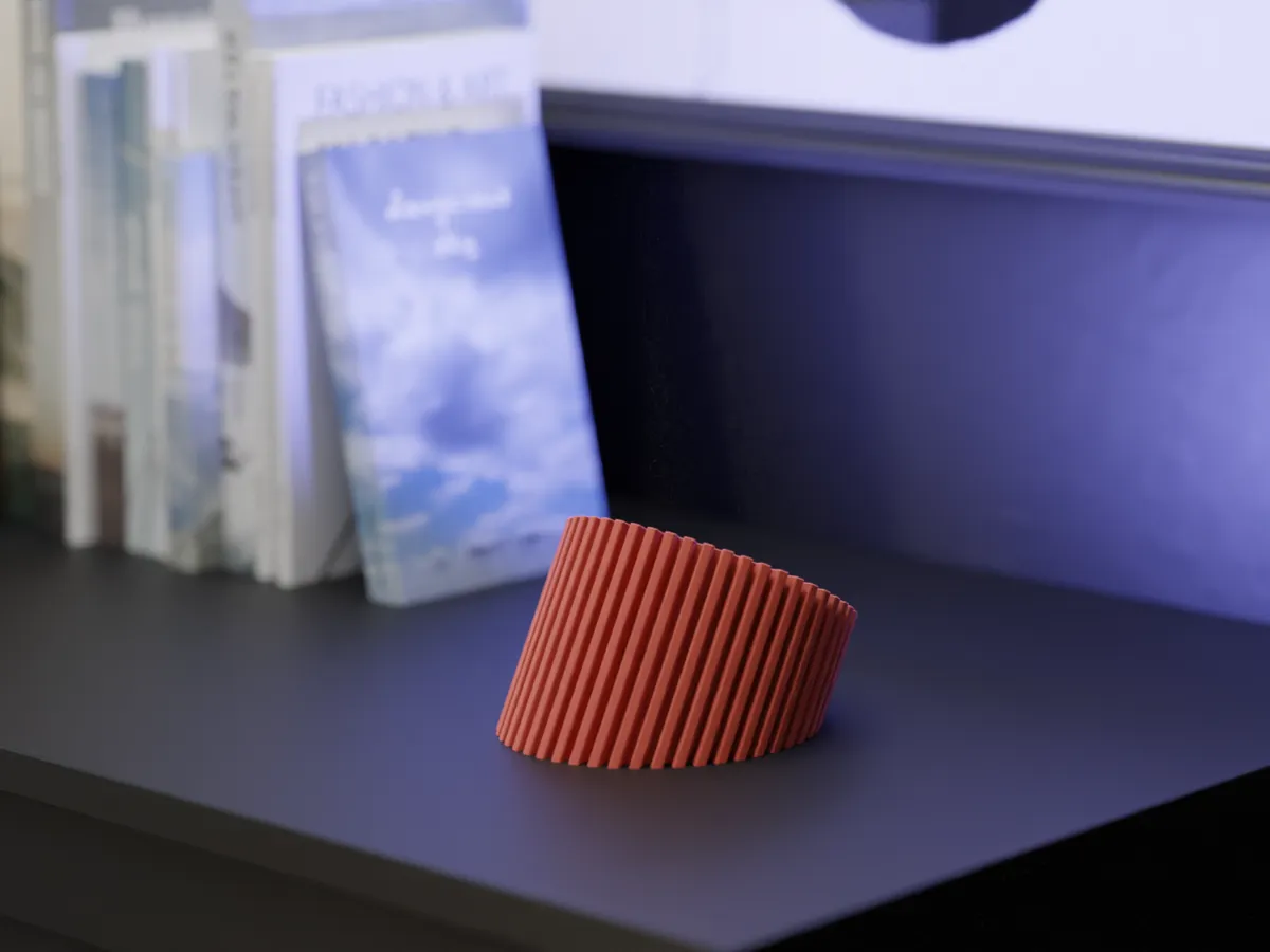 Small Wireless Uplighter.