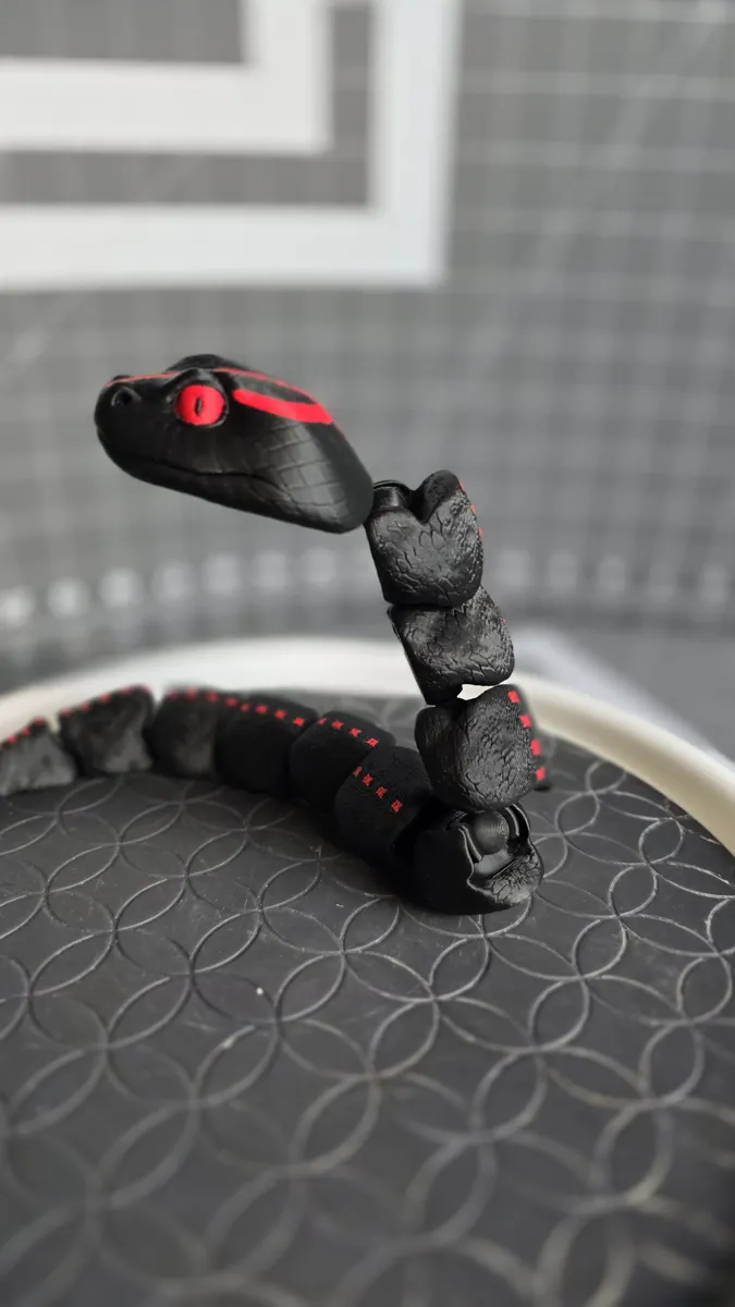 Sssstrike!, The Poseable Friction Snake, photo 4 of 4 - Sssstrike!, The Poseable Friction Snake Figurines & Collectibles