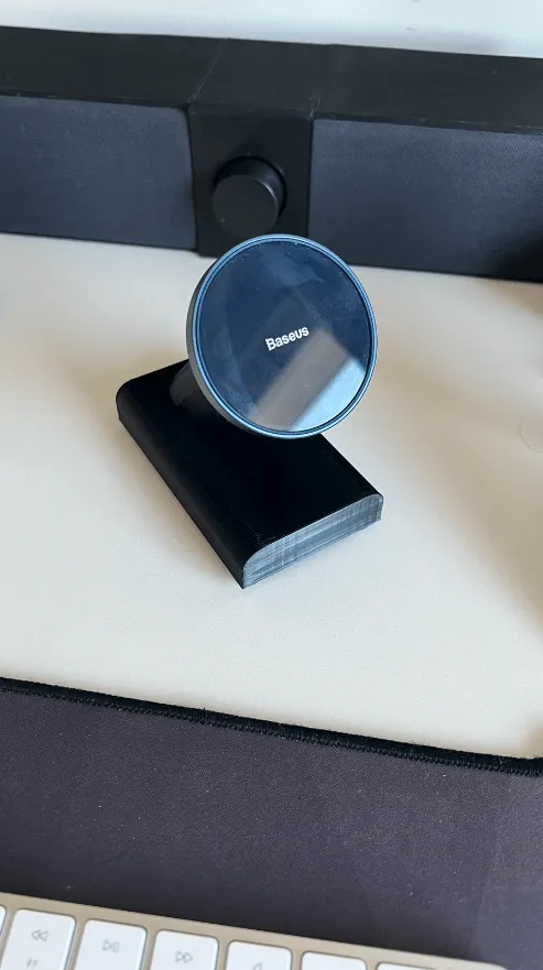 Baseus magsafe car holder desktop stand, photo 3 of 4 - Baseus magsafe car holder desktop stand Mobile & Device Accessories