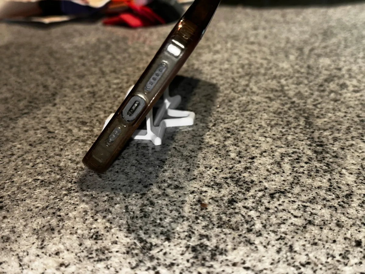 Simple Phone Holder, photo 2 of 4 - Simple Phone Holder Household
