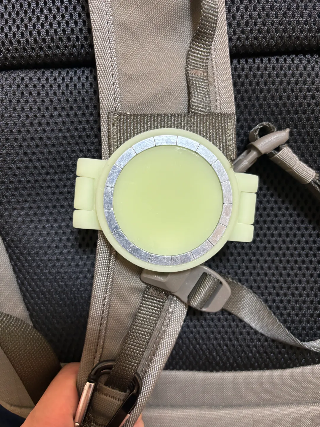 magsafe on backpack背包版magsafe, photo 2 of 4 - magsafe on backpack背包版magsafe Toys & Games