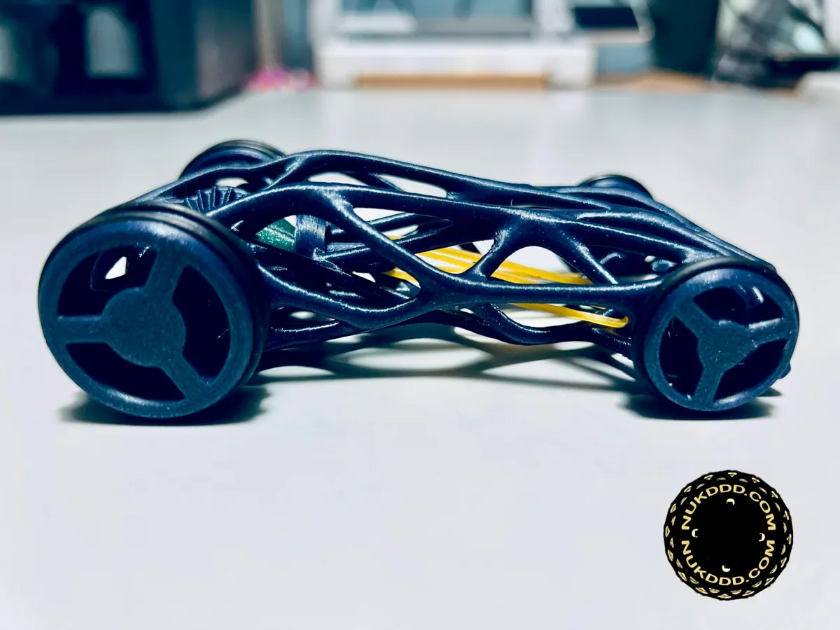 Pocket Rubber Band Racer, photo 2 of 4 - Pocket Rubber Band Racer Toys & Games