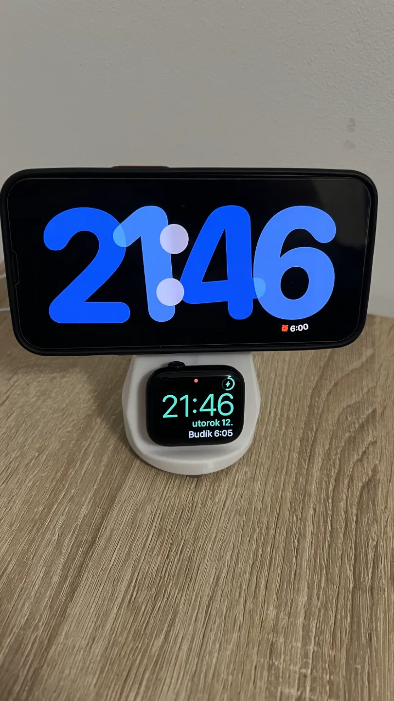 Iphone + apple watch dock, photo 2 of 4 - Iphone + apple watch dock Mobile & Device Accessories