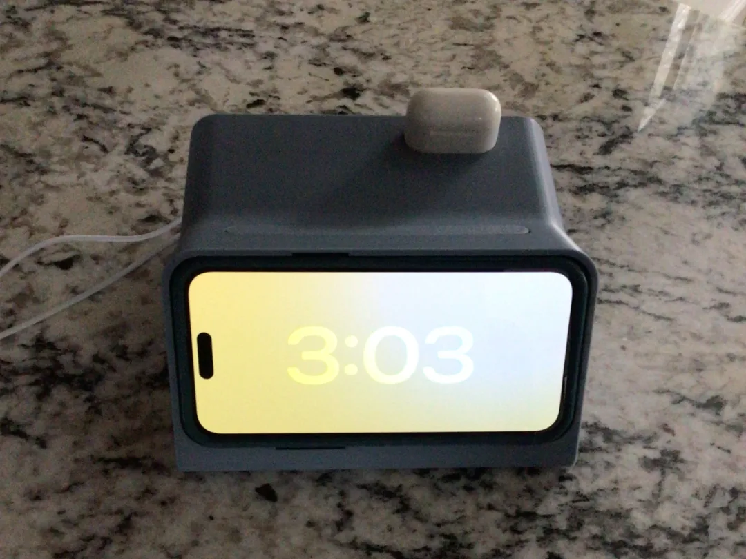 iPhone 14 Pro Max Otterbox Standby Dock - Office, in stock in India