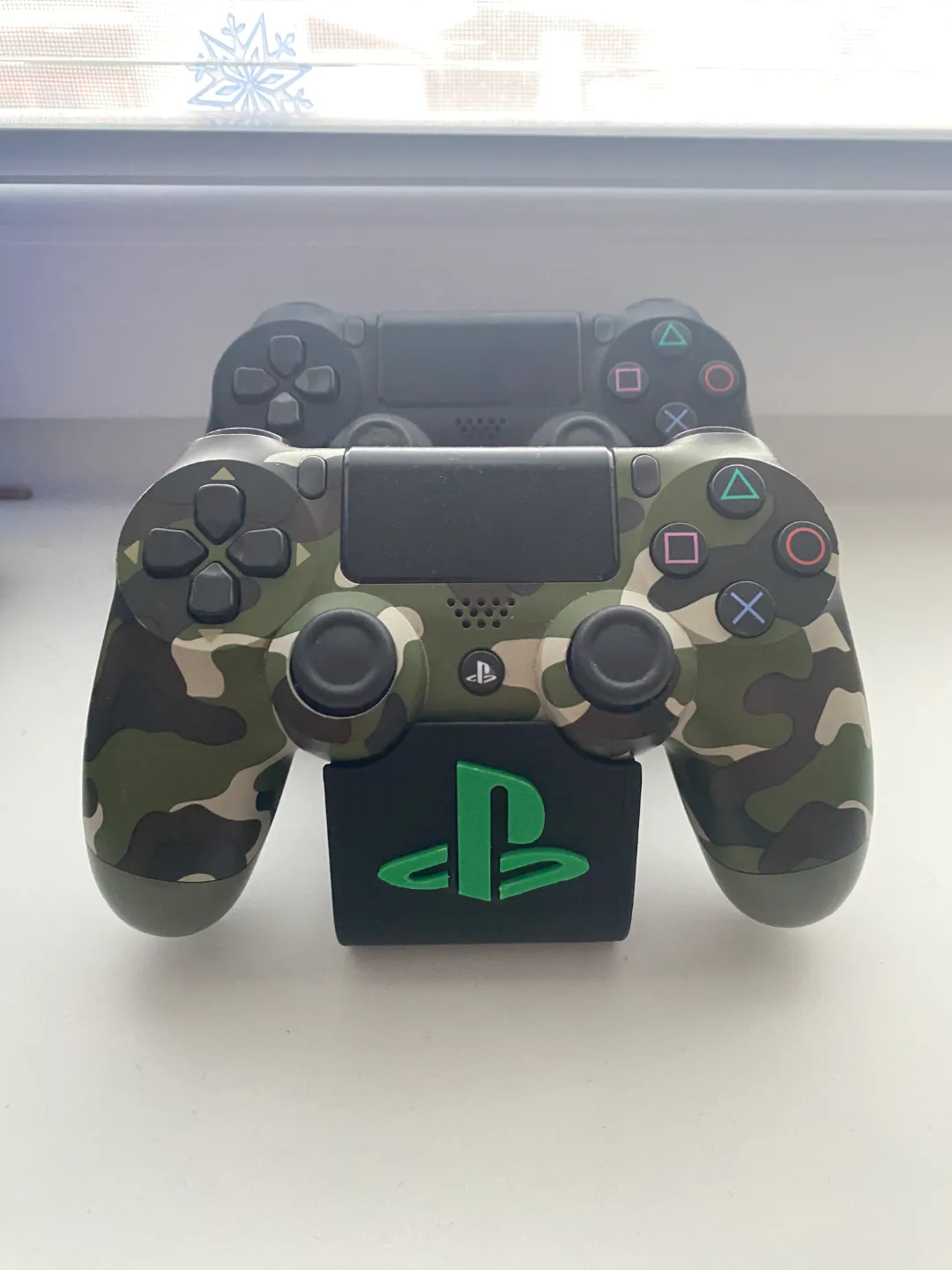 PS4 Controllers Stand