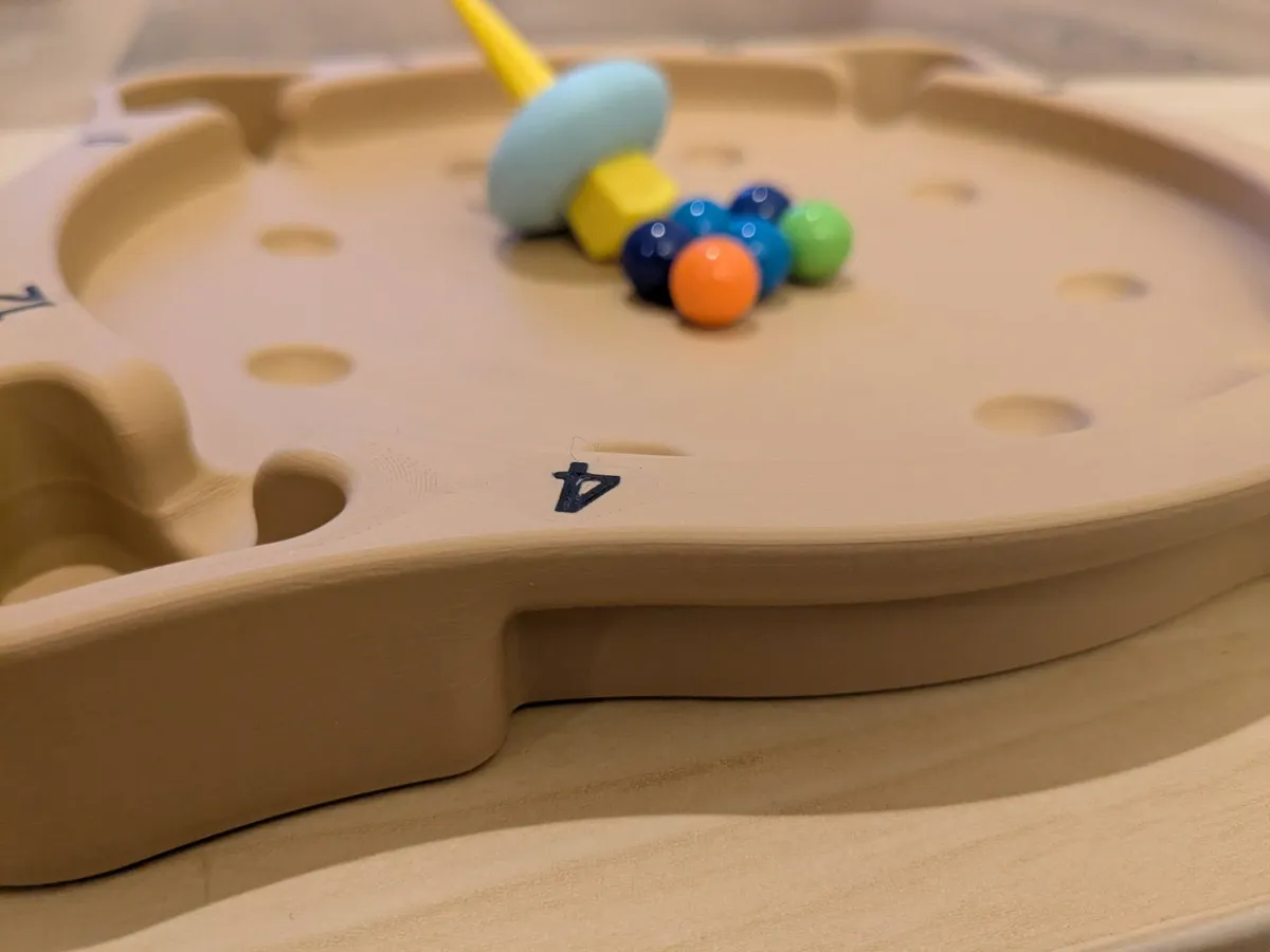 Bauernroulette/Virolon spinning top game, photo 4 of 4 - Bauernroulette/Virolon spinning top game Kids & Baby