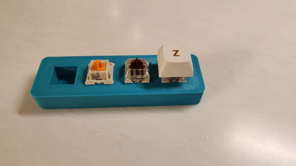 Simple 4 key Switch box - Keycaps & Artisan Keys, in stock in India