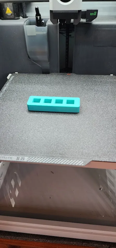 Simple 4 key Switch box, photo 2 of 3 - Simple 4 key Switch box Mobile & Device Accessories