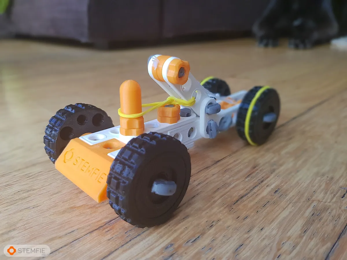 STEMFIE rubber-band-driven car, photo 3 of 4 - STEMFIE rubber-band-driven car Toys, Games & Hobbies