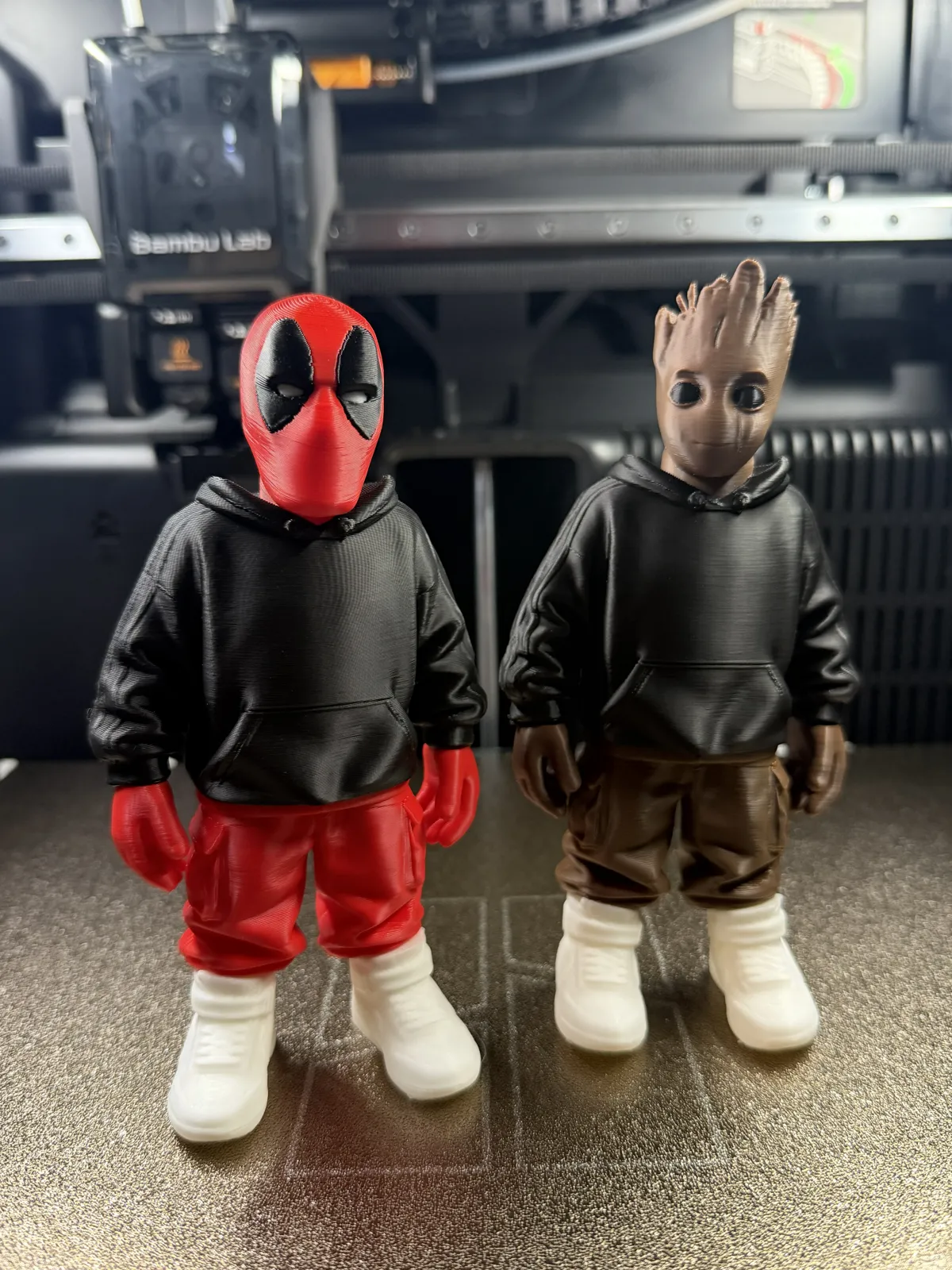 Deadpool urban fit, photo 3 of 3 - Deadpool urban fit Figurines & Collectibles