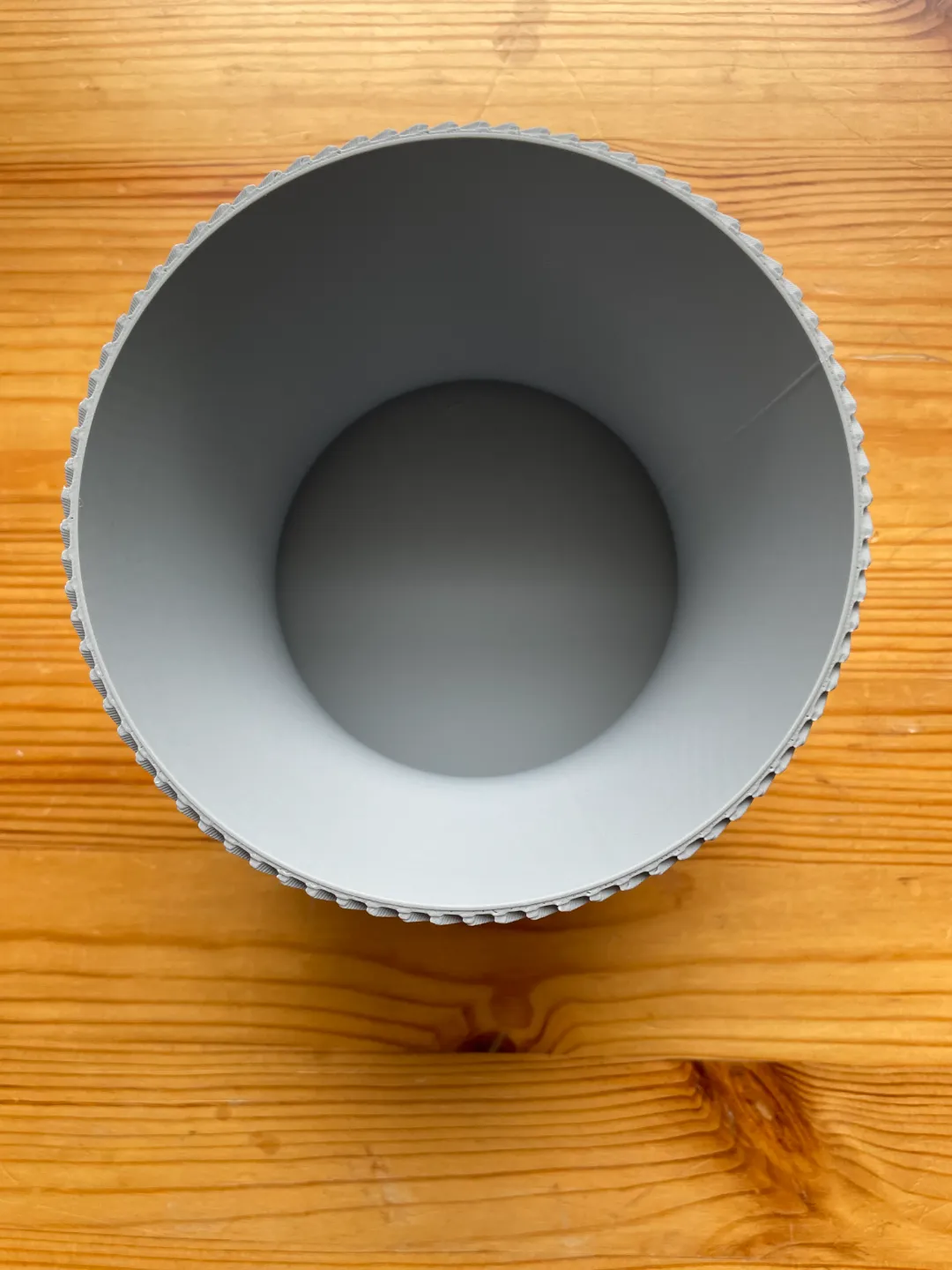 Modern Spiral 5x5x3.5 Planter, photo 4 of 4 - Geometric & Modern Planters, p1p
