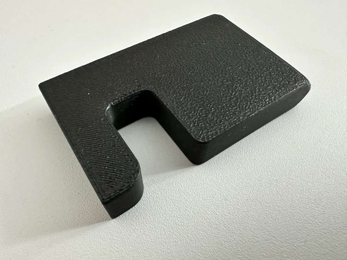 Peg Stand for iPhone, photo 2 of 4 - Peg Stand for iPhone Tools