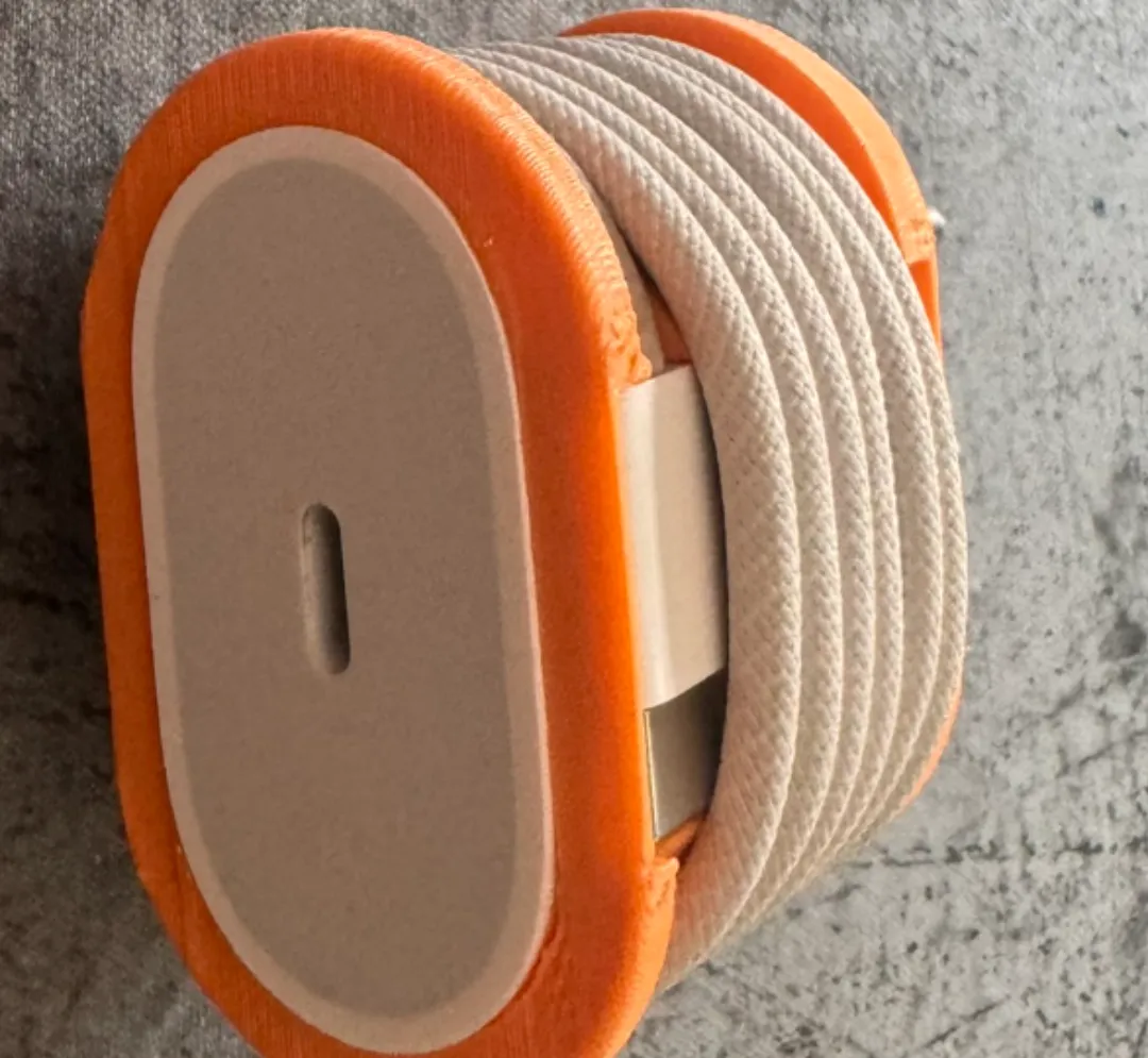iPad and iPhone Charger Cable Organizer