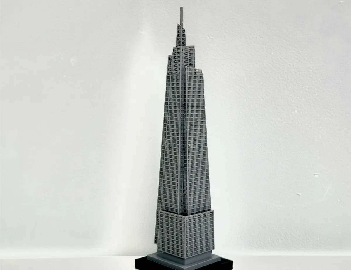 One Vanderbilt 1:2000 multi-color Skyscraper Model, photo 4 of 4 - One Vanderbilt 1:2000 multi-color Skyscraper Model Models, RC & Drones