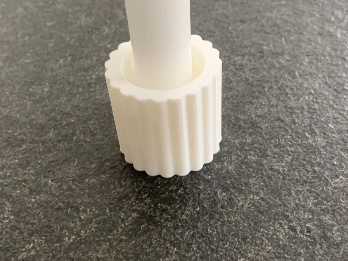 Candle holder