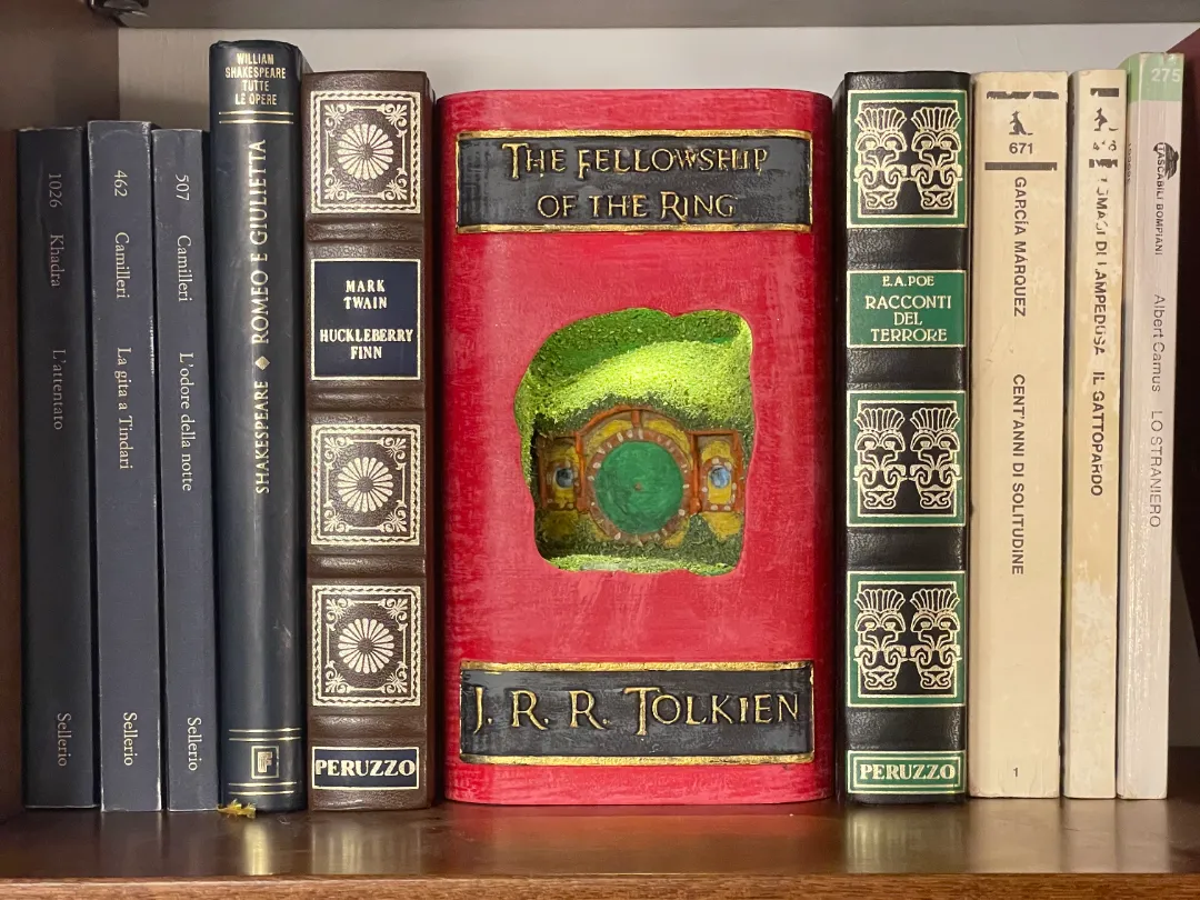 Lord Of The Rings Bag End Book Nook