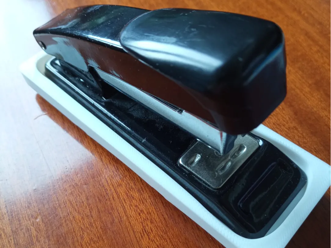 Gridfinity box for STAPLER