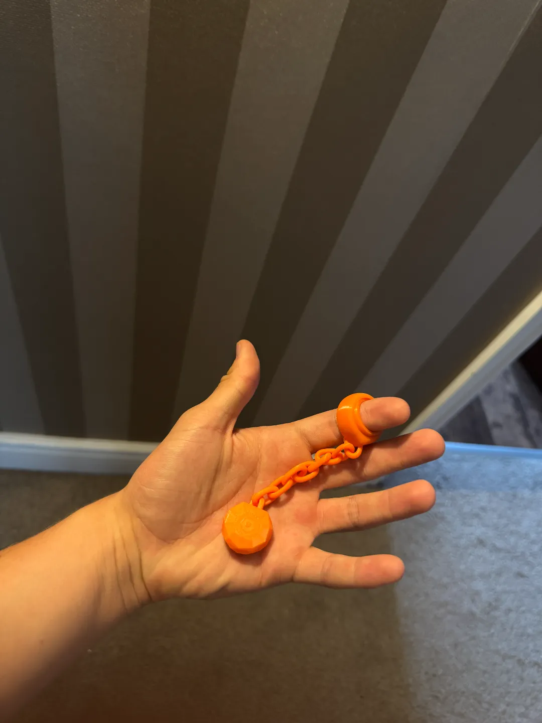 Chain Spinner Fidget { } **FAST**, photo 2 of 2 - Chain Spinner Fidget { } **FAST** Fidget & Sensory Toys