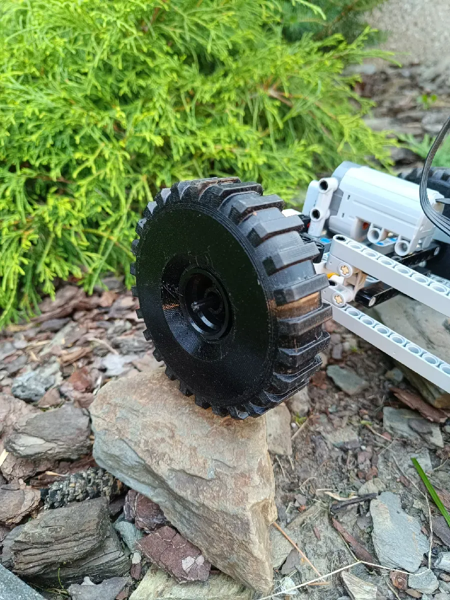 LËGO TECHNIC Off-Road TPU tyre, photo 2 of 4 - LËGO TECHNIC Off-Road TPU tyre Toys & Games