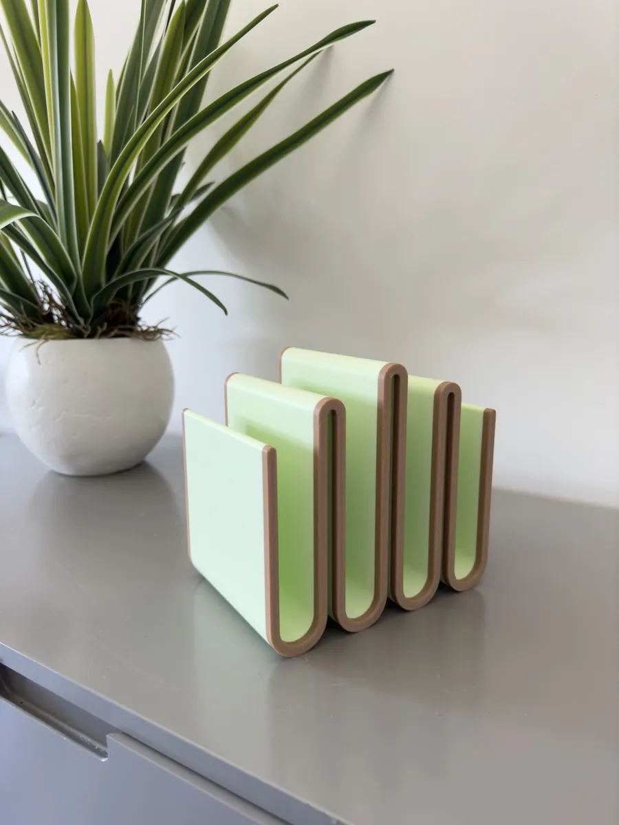 4 x Laptop / Tablet Rack