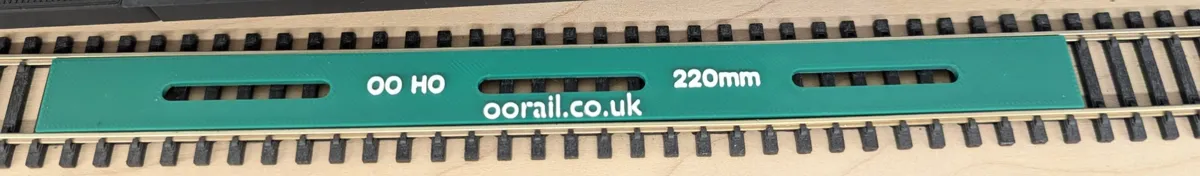 Straight Track Tool for OO/HO Model Railways, photo 3 of 4 - Straight Track Tool for OO/HO Model Railways Models, RC & Drones