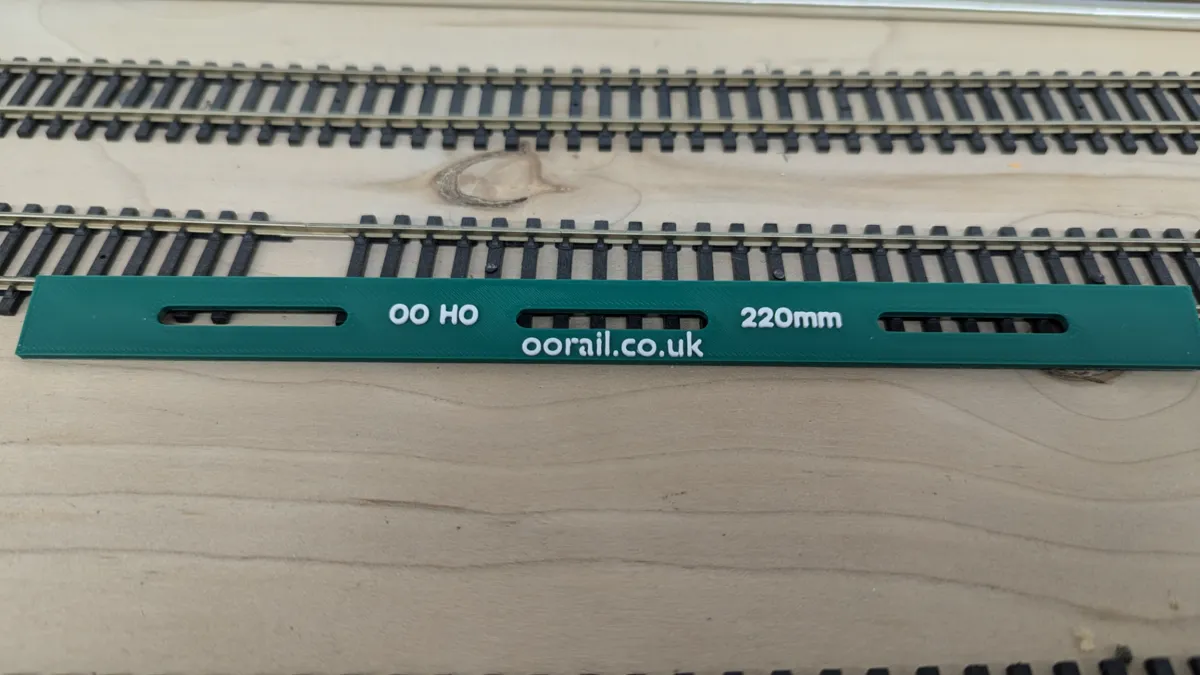 Straight Track Tool for OO/HO Model Railways, photo 4 of 4 - Straight Track Tool for OO/HO Model Railways Models, RC & Drones