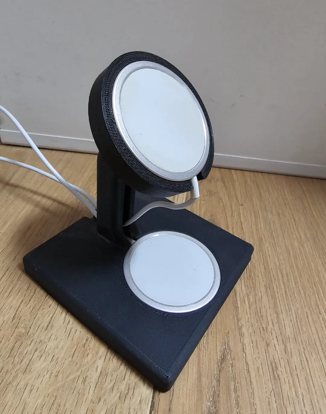 duble wireless charger with magsafe - Office, in stock in India