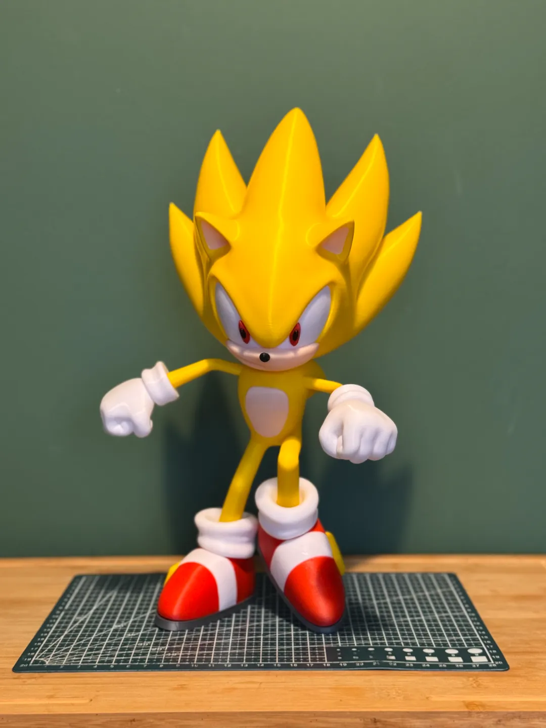 Super Sonic, photo 3 of 4 - Super Sonic Figurines & Collectibles