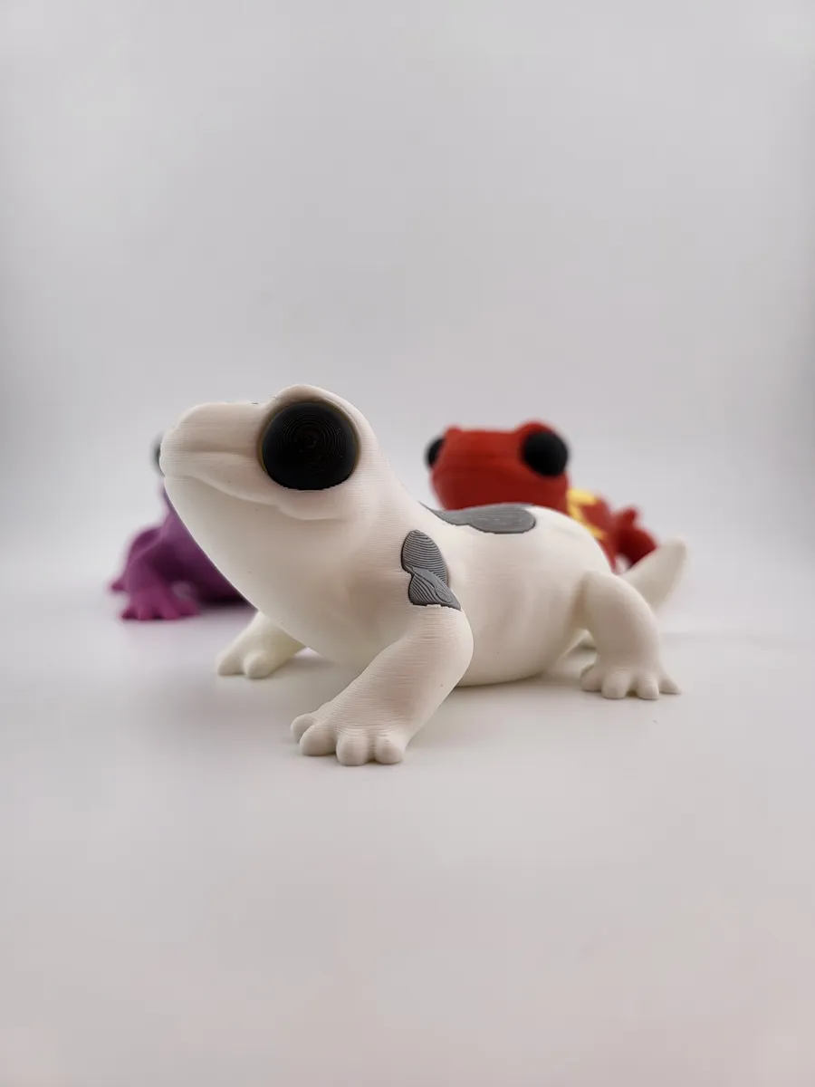 Kawaii cute Gecko Lizard Toy Stylized, photo 4 of 4 - Kawaii cute Gecko Lizard Toy Stylized Figurines & Collectibles