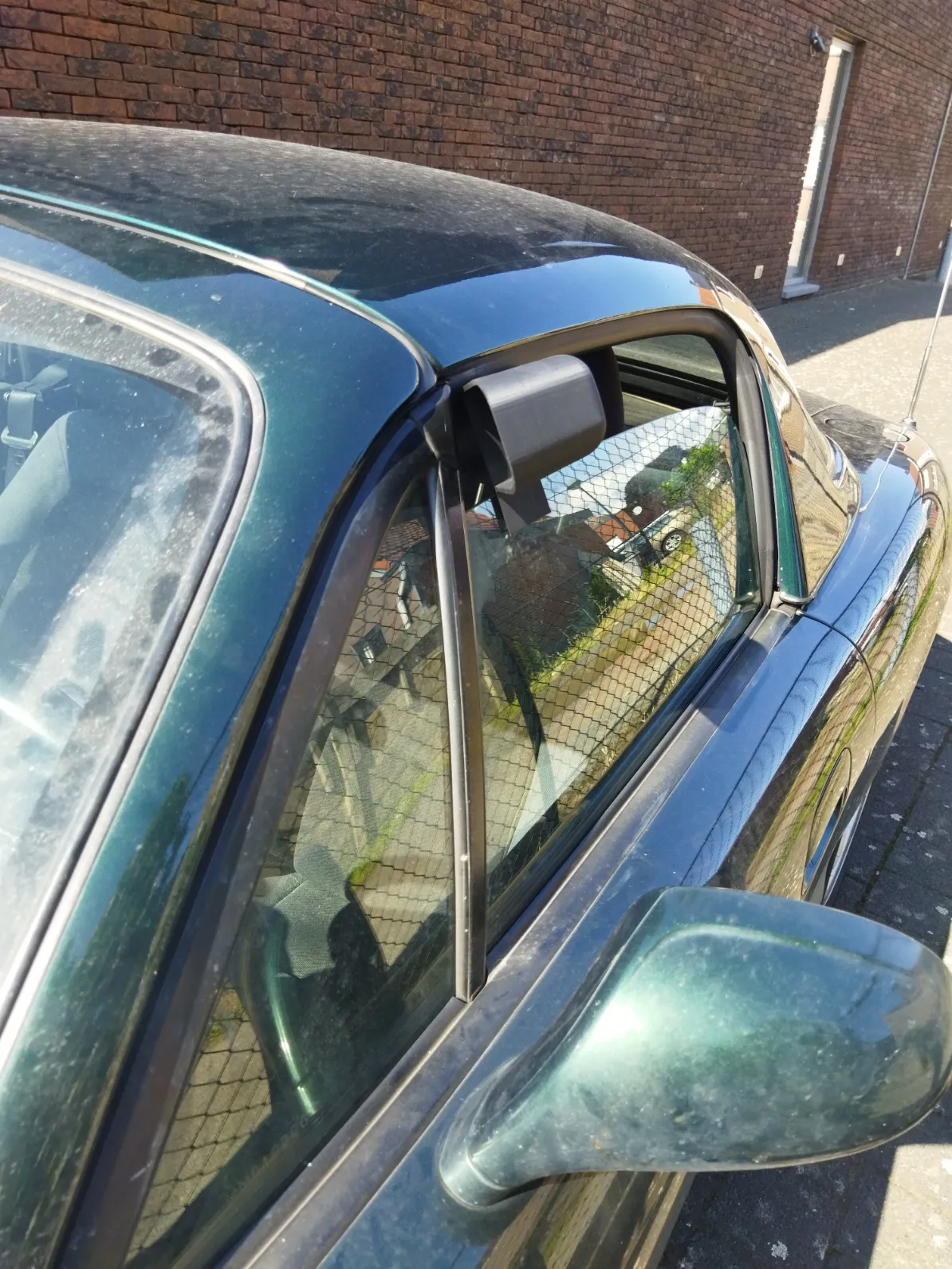 Air Scoop / Intake / Vent for Car Window, photo 4 of 4 - Air Scoop / Intake / Vent for Car Window Car & Vehicle