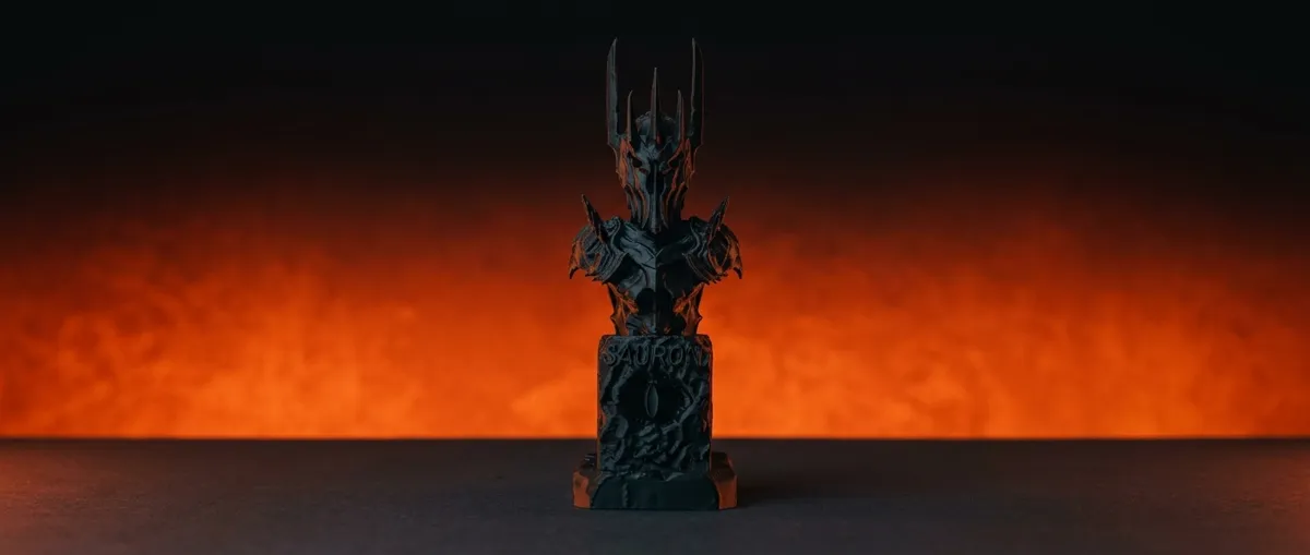 Sauron LED Bust - Lord of the Rings, photo 2 of 4 - Sauron LED Bust - Lord of the Rings Art
