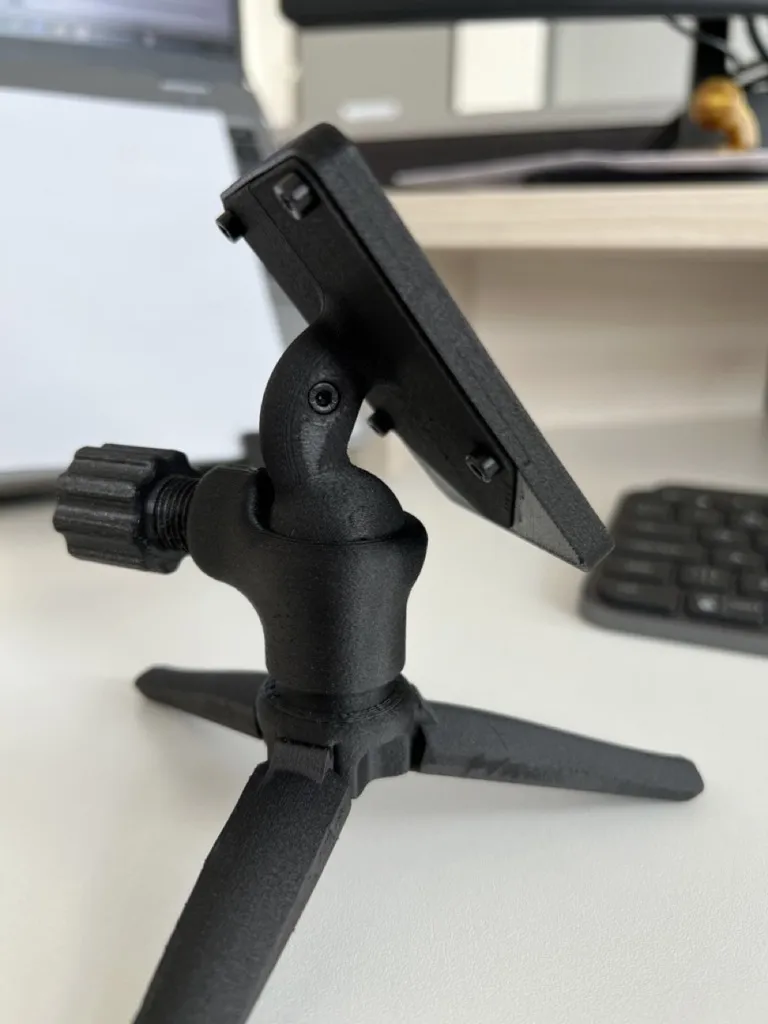 MagSafe Phone Tripod Stand, photo 2 of 4 - MagSafe Phone Tripod Stand Tools