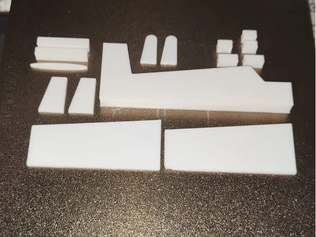 Simple plane
