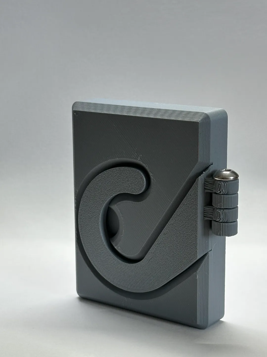 MagSafe Hook Attachment for Car and Plane Seats, photo 4 of 4 - MagSafe Hook Attachment for Car and Plane Seats Hobby & DIY
