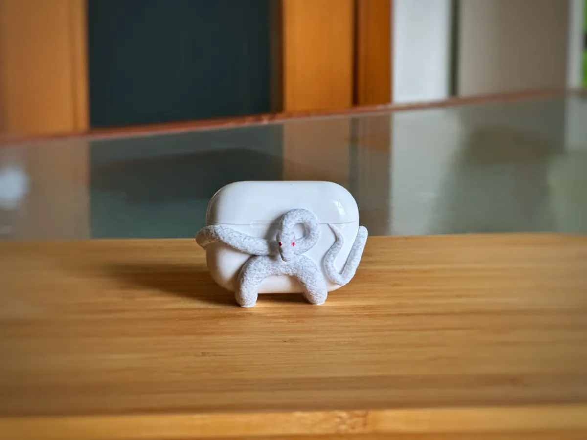 AirPods Snake case, photo 3 of 4 - AirPods Snake case Mobile & Device Accessories