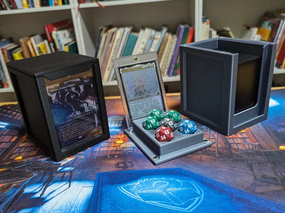 MTG Commander Display Deck Box for 35pt Mag Case - MTG Deck Boxes, in stock in India