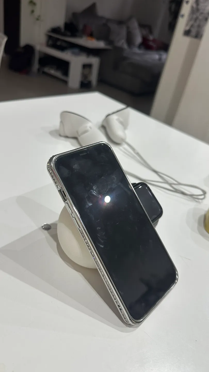 iPhone and Apple Watch Charging Dock, photo 3 of 4 - iPhone and Apple Watch Charging Dock Hobby & DIY
