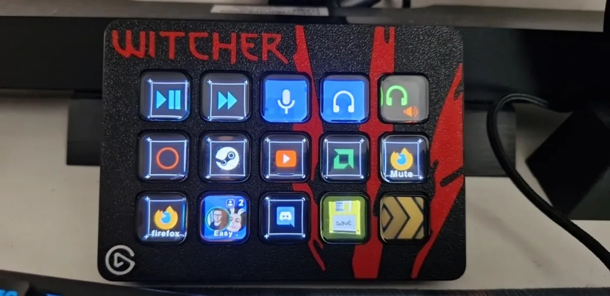 Elgato Stream Deck MK2 Faceplate - Witcher, photo 3 of 3 - Elgato Stream Deck MK2 Faceplate - Witcher Mobile & Device Accessories