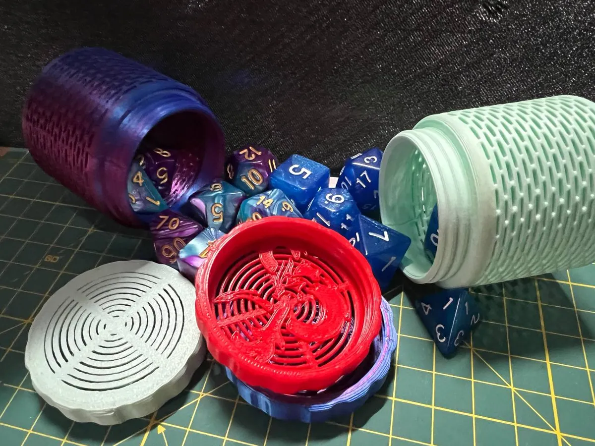 Dice Holder