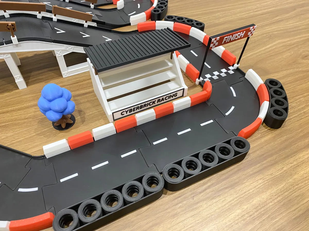 Modular CyberBrick Race Track Builder, photo 3 of 4 - Modular CyberBrick Race Track Builder Models, RC & Drones