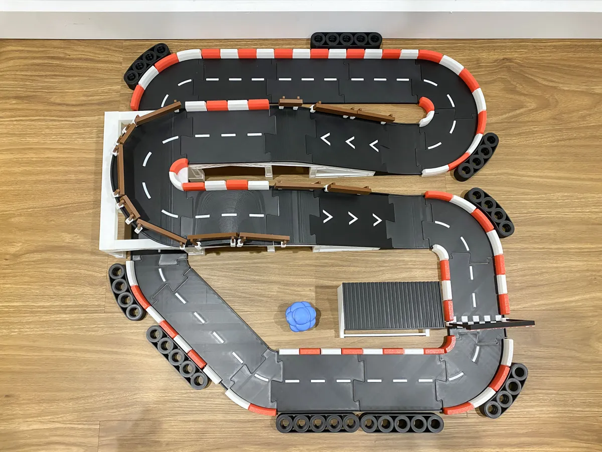 Modular CyberBrick Race Track Builder, photo 4 of 4 - Modular CyberBrick Race Track Builder Models, RC & Drones