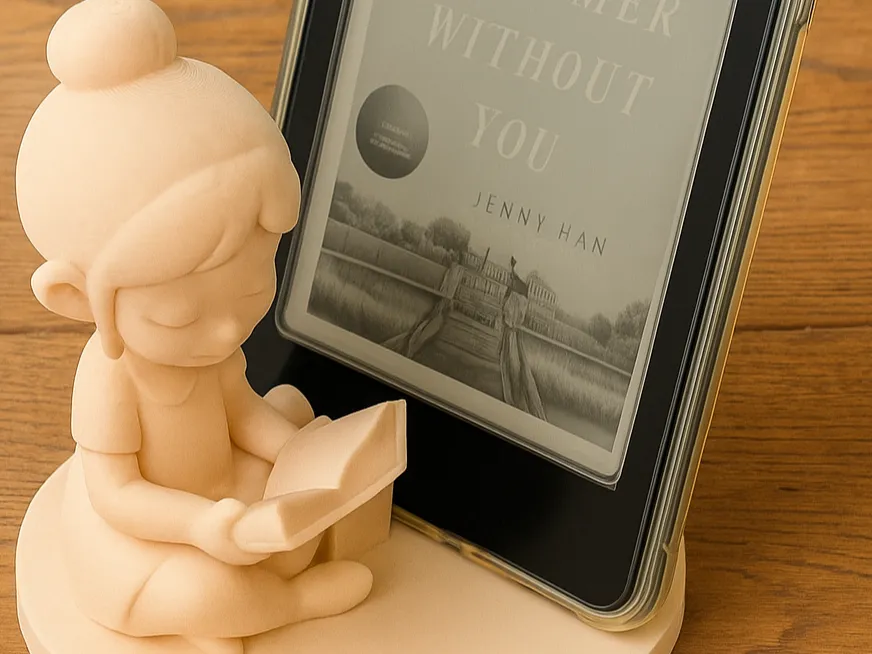 Cosy Reading Girl Kindle Stand