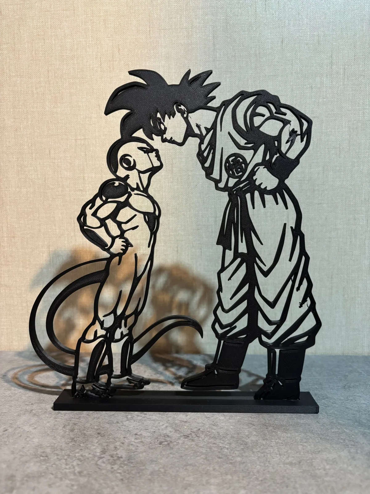 Goku vs Frieza - 2-in-1 Wall Art & Display Stand, photo 2 of 2 - Goku vs Frieza - 2-in-1 Wall Art & Display Stand Household