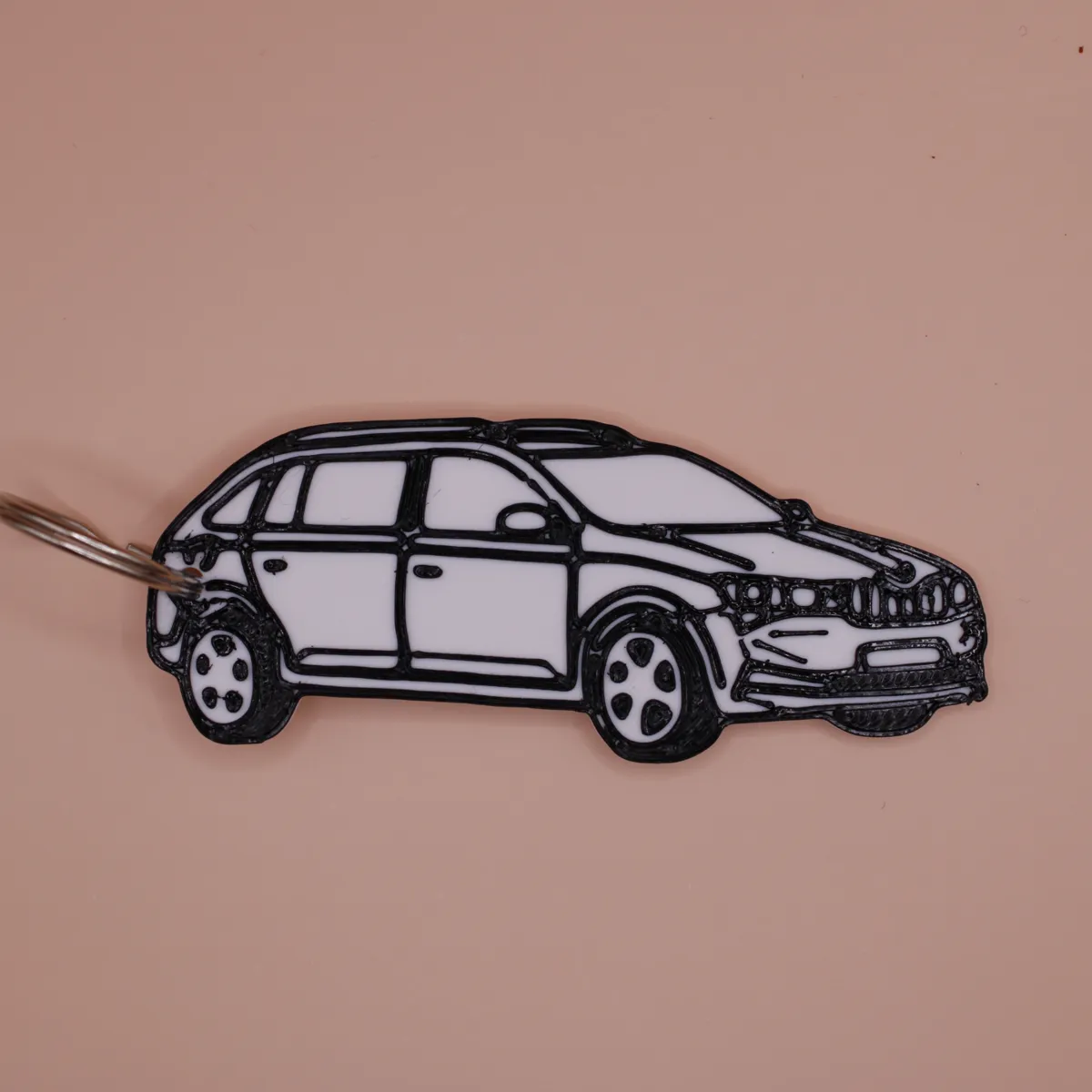 Car keychain Skoda superB, photo 2 of 3 - Car keychain Skoda superB Keychains