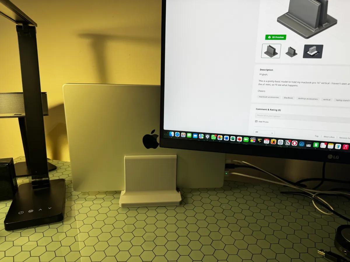 MacBook Pro 16" M3 Vertical Stand, photo 2 of 4 - MacBook Pro 16" M3 Vertical Stand Mobile & Device Accessories